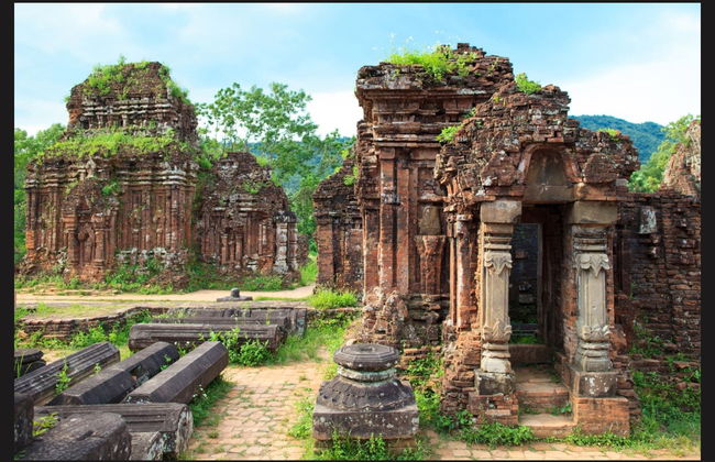 Excursión al Santuario My Son - Foto 2
