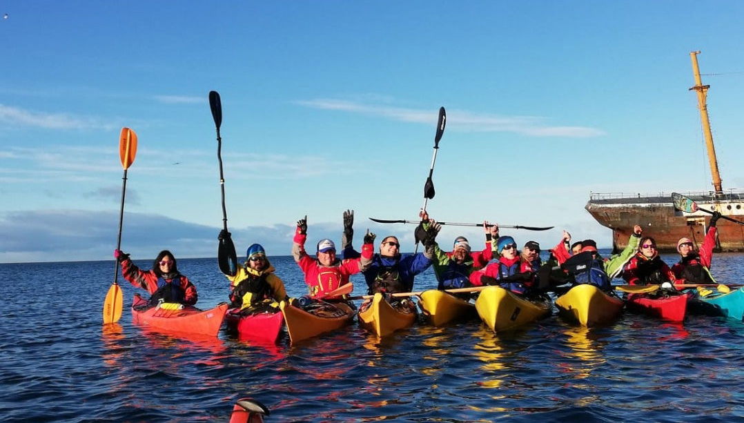 Tour in kayak sullo Stretto di Magellano - Foto 1
