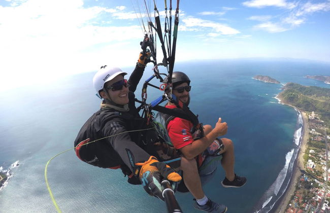 Paragliding in Jacó - Foto 3