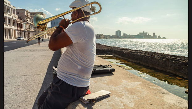 Paseo privado en coche clásico por La Habana - Foto 5