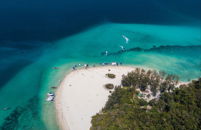 Phi Phi Islands Speedboat Excursion - Photo 4