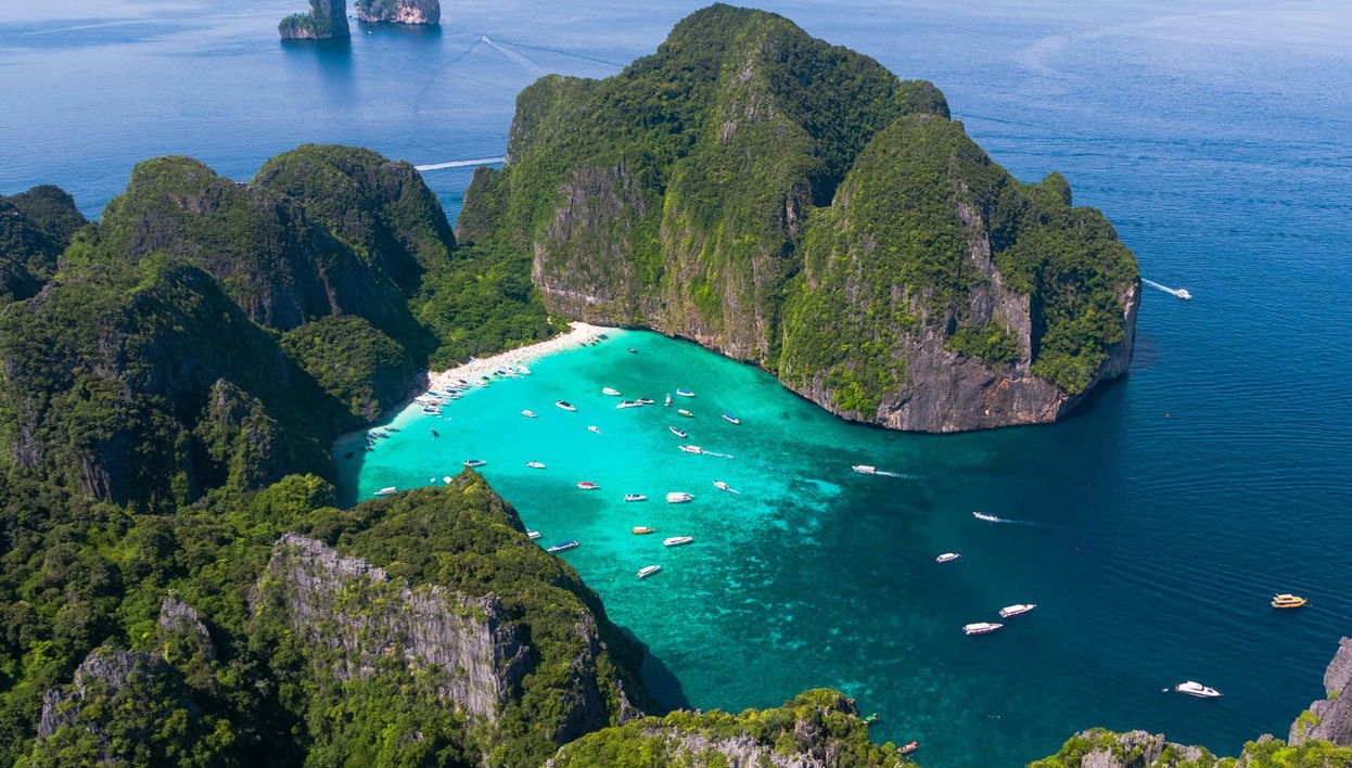 Tour por las islas Phi Phi en lancha rápida - Foto 1
