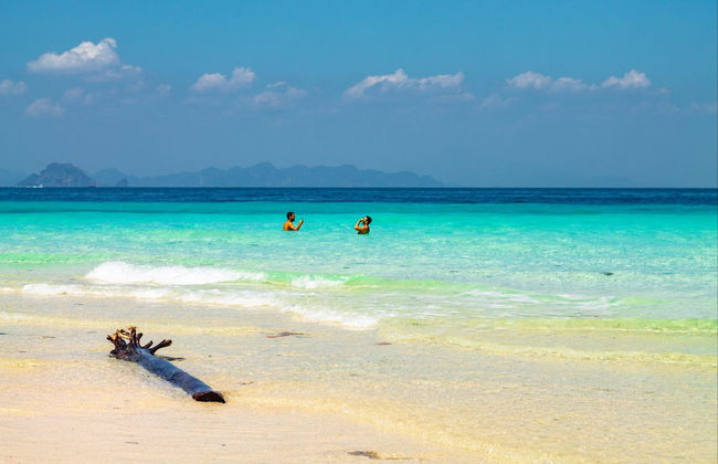 Phi Phi Islands Speedboat Excursion - Photo 2