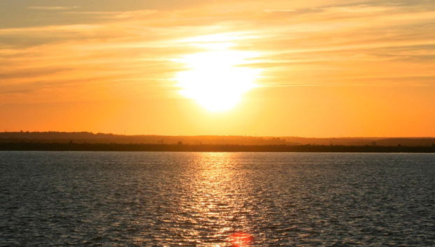 Passeio de barco pela ria de Punta Umbría ao entardecer - Foto 4