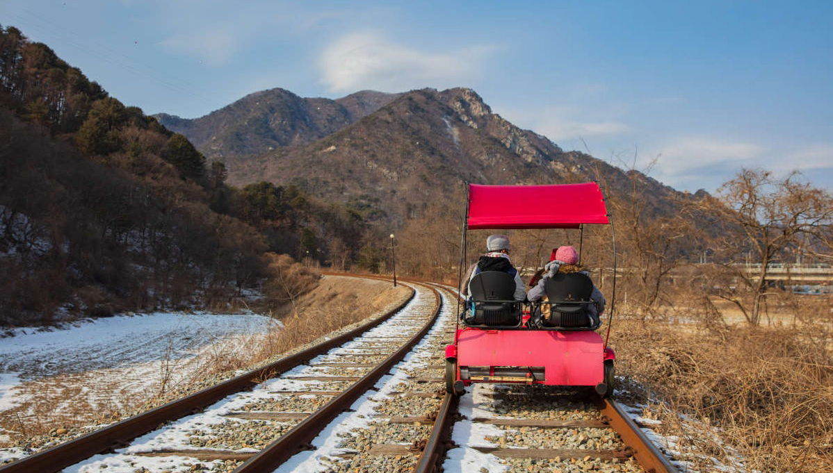 Excursion à la Petite France et l’île Nami + Draisine - Photo 1
