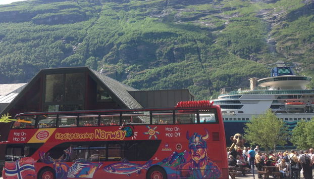 Geiranger Sightseeing Bus - Photo 2