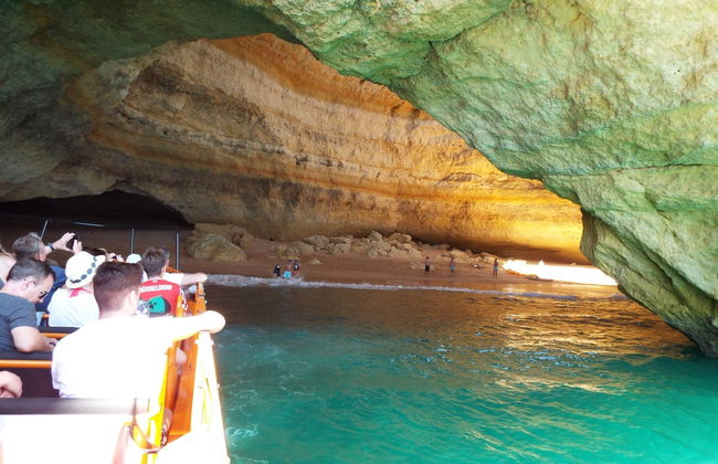 Paseo en barco por las cuevas del Algarve - Foto 3