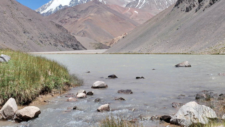 Laguna Blanca Private Trip