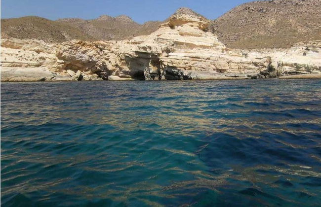 Paseo en barco por el Cabo de Gata - Foto 3