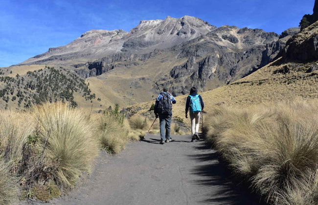 Trekking in the Izta-Popo National Park - Foto 2