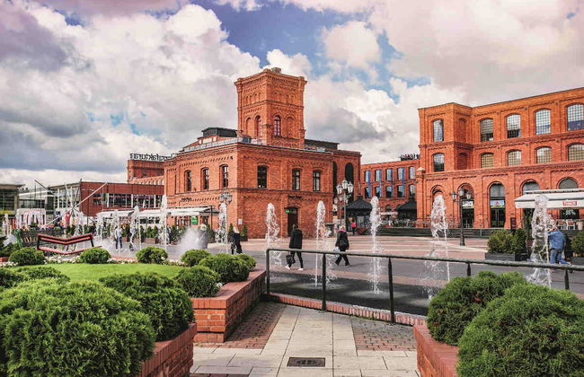 Lodz Private Tour - Photo 3