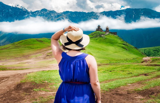 Kazbegi & Ananuri Castle Day Trip - Foto 1