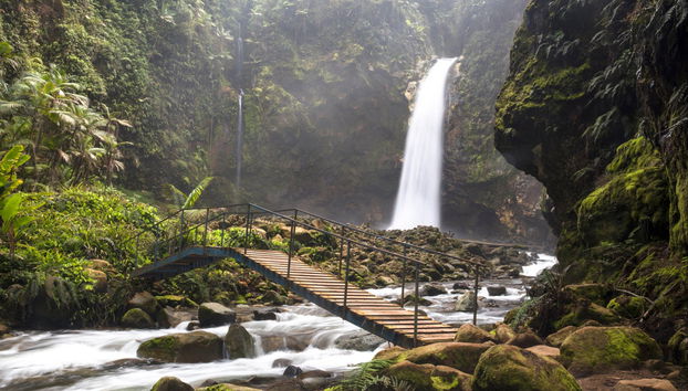 Catarata La Paz, río Celeste y aguas termales - Foto 3
