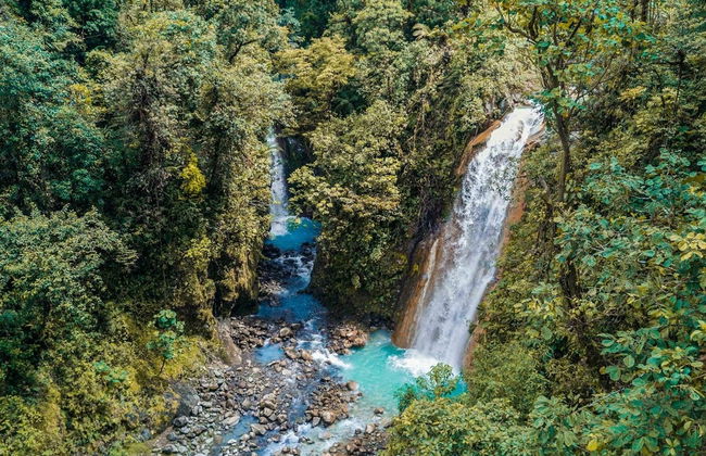 Catarata La Paz, río Celeste y aguas termales - Foto 5