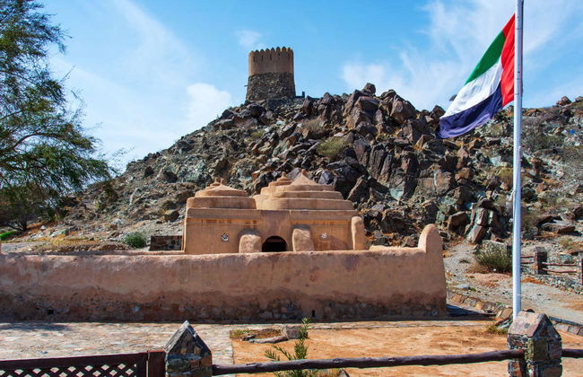 Excursão pela costa leste dos Emirados Árabes - Foto 2