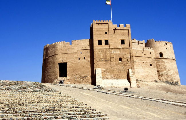 Excursão pela costa leste dos Emirados Árabes - Foto 1