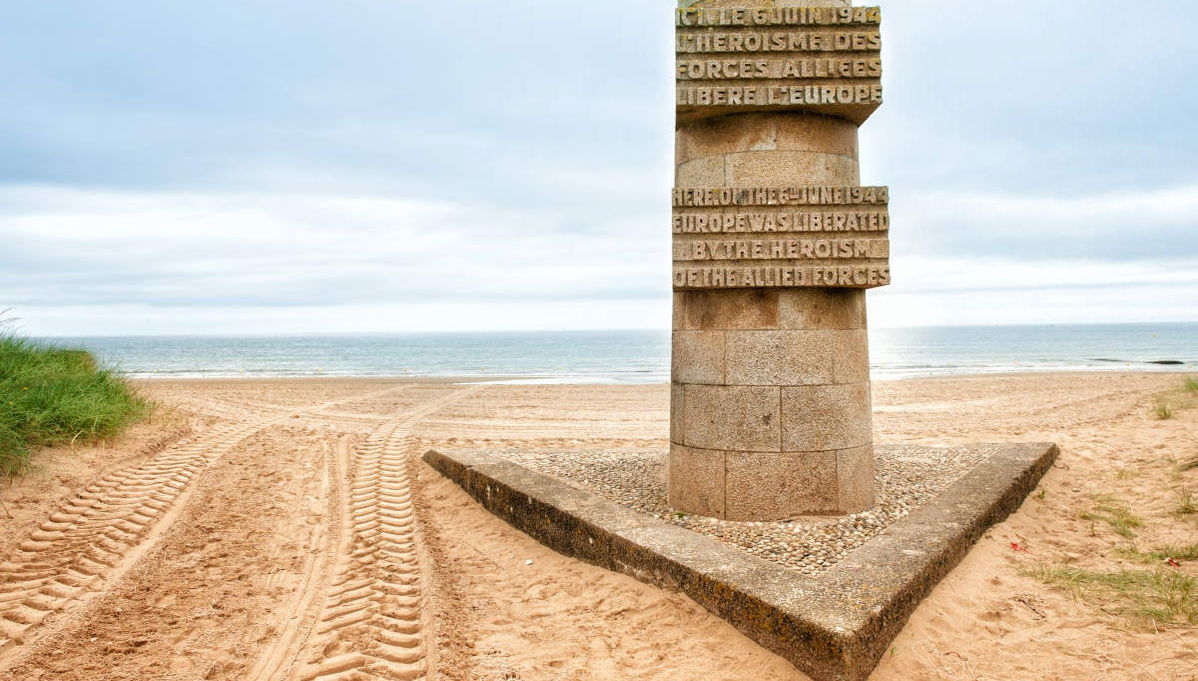 Excursion sur les plages du Débarquement de Normandie - Photo 1