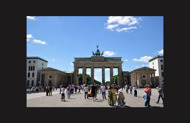 Private City Tour of Berlin - Photo 3