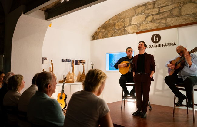 Spettacolo di fado alla Casa da Guitarra - Foto 12