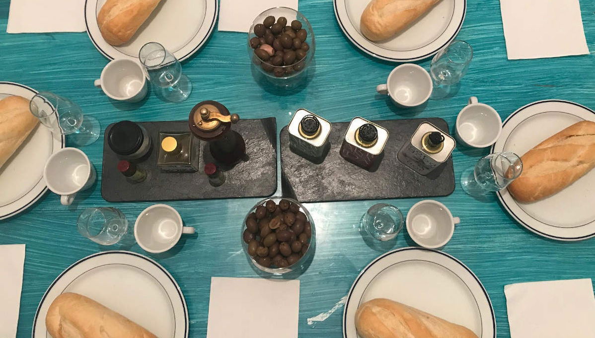 Cata de aceites con desayuno molinero - Foto 1
