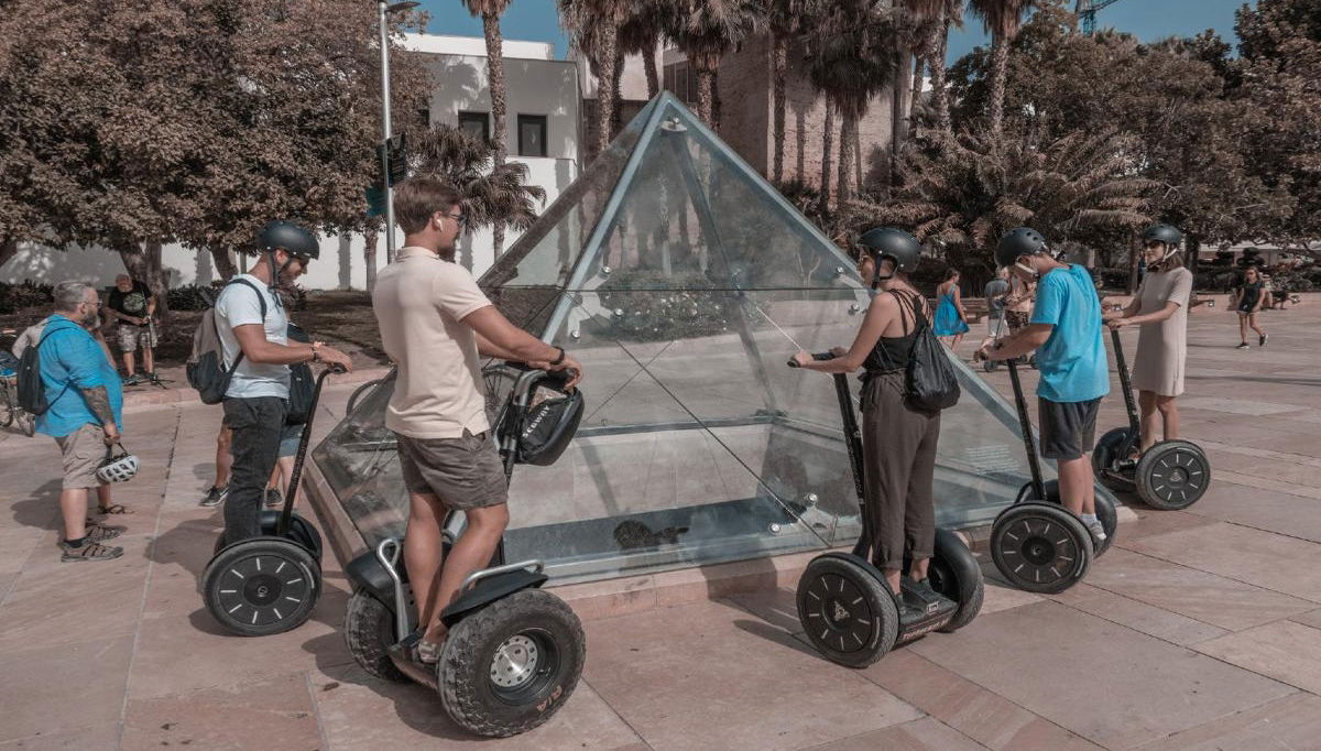 Tour en segway por Málaga - Foto 1