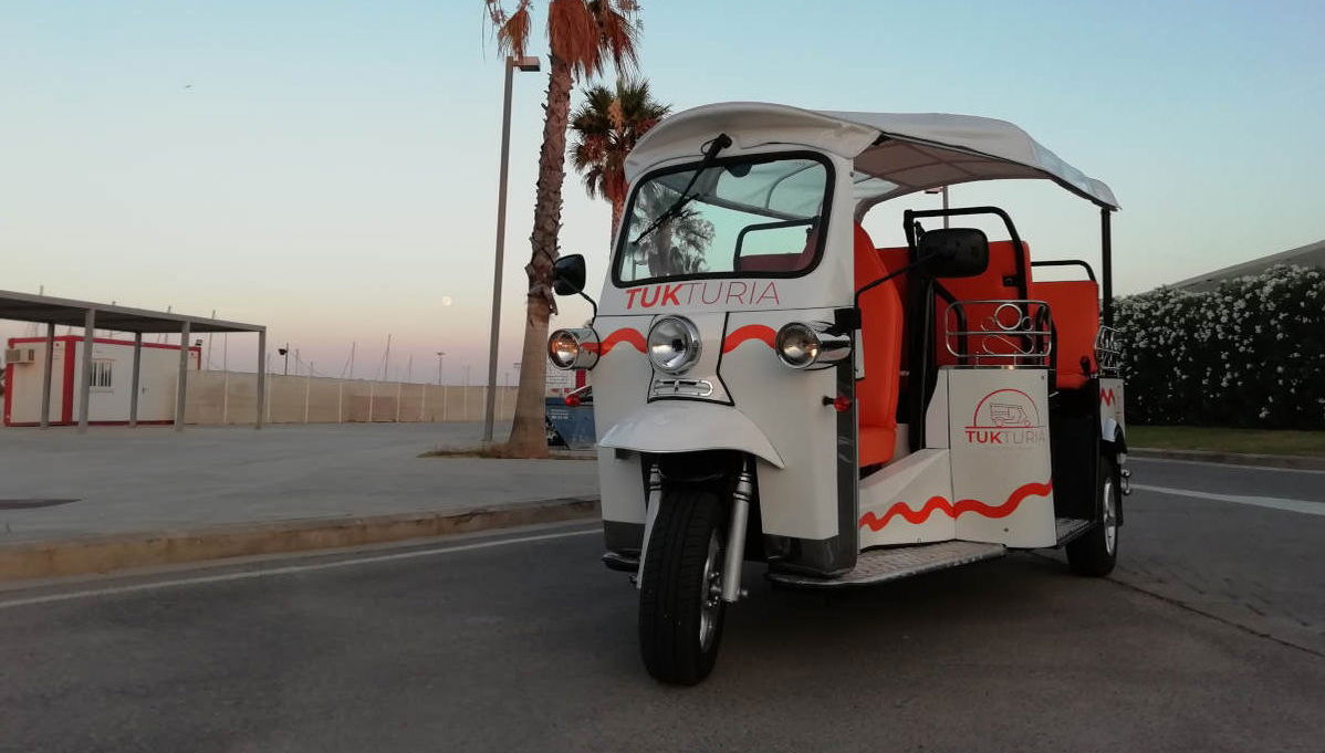 Tour privato di Valencia in tuk tuk - Foto 1