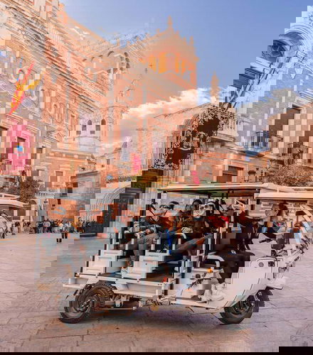 Foto - Tour privato di Valencia in tuk tuk