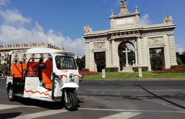 Tour privado en tuk tuk por Valencia - Foto 3