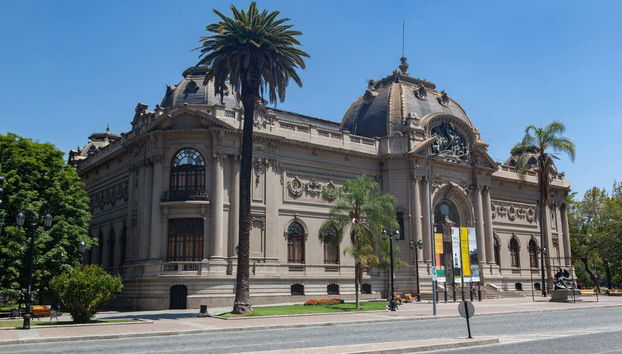 Free tour pelo exterior dos museus e palácios de Santiago - Foto 2