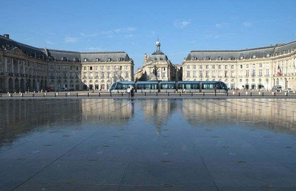 Visite historique à la découverte du port de Bordeaux - Foto 1