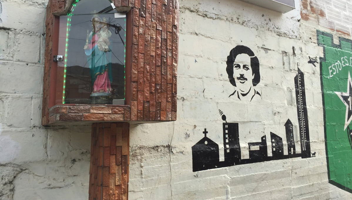 Pablo Escobar Tour - Foto 1