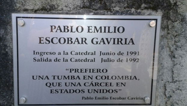 Pablo Escobar Tour - Foto 4