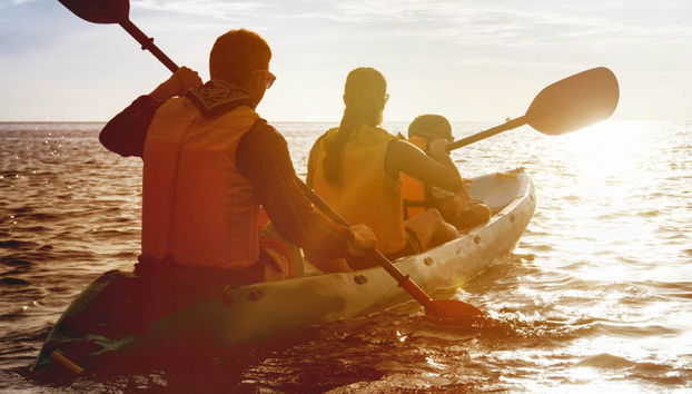 Kayaking to the Mandinga mangroves