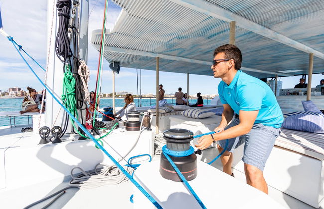 Paseo en catamarán por la bahía de Palma con barbacoa - Foto 4