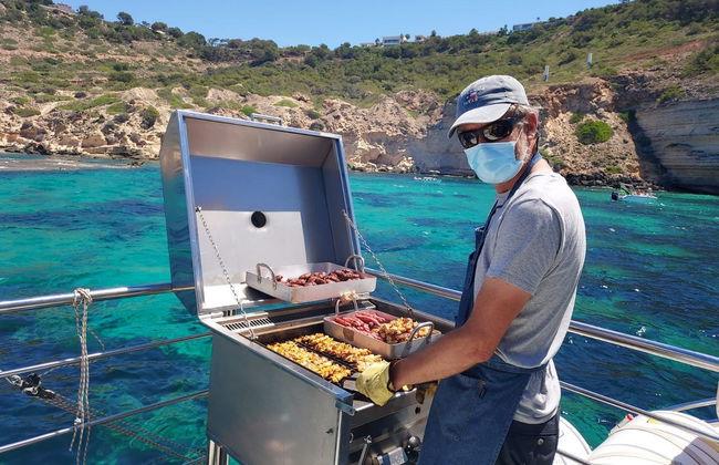 Paseo en catamarán por la bahía de Palma con barbacoa - Foto 6