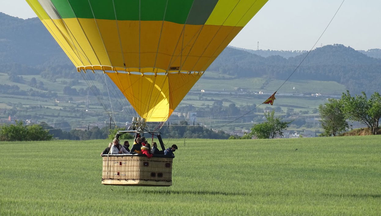 Paseo en globo por la Costa Brava - Foto 1