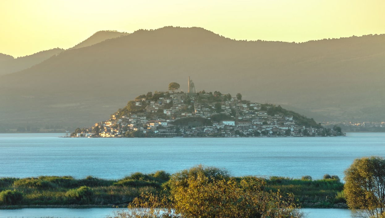 Excursión a la isla de Janitzio - Foto 1