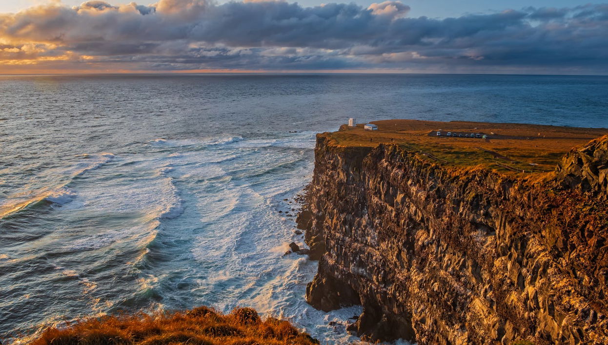 Látrabjarg & Raudasandur Jeep Tour - Foto 1