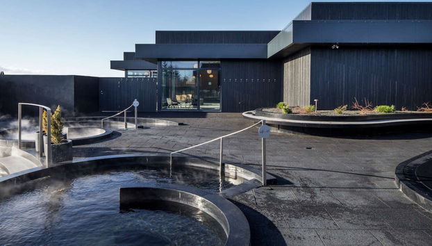 Entrada a los baños termales Krauma - Foto 3