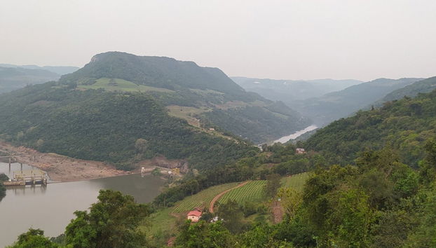 Tour pelo Vale do Rio das Antas