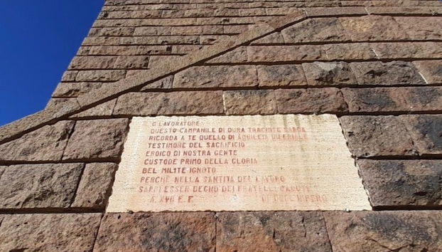 Carbonia Walking Tour - Foto 3