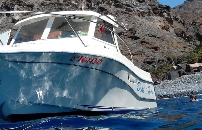 Alquiler de barco con patrón en Playa Santiago - Foto 5