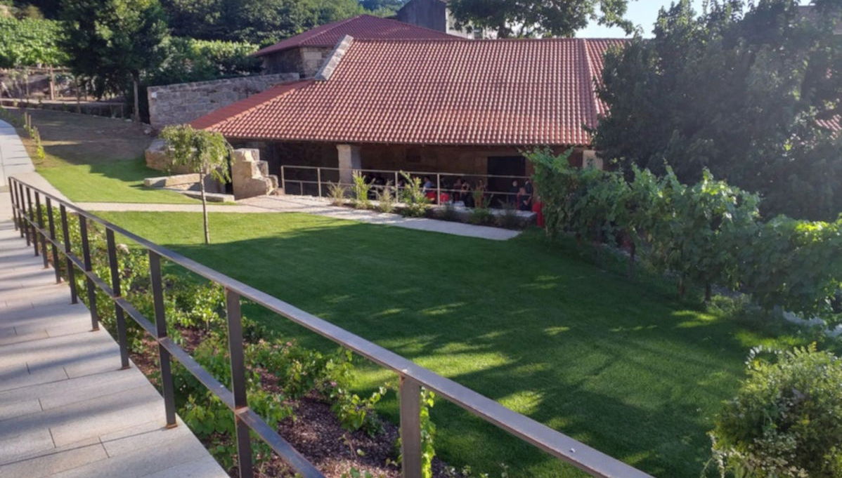 Visita a la bodega Pazo de Toubes - Foto 1