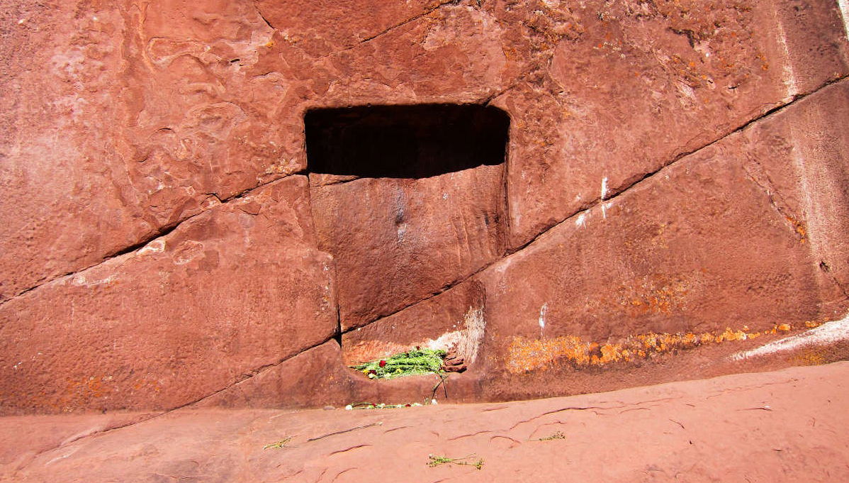 Excursión privada a Aramu Muru - Foto 1