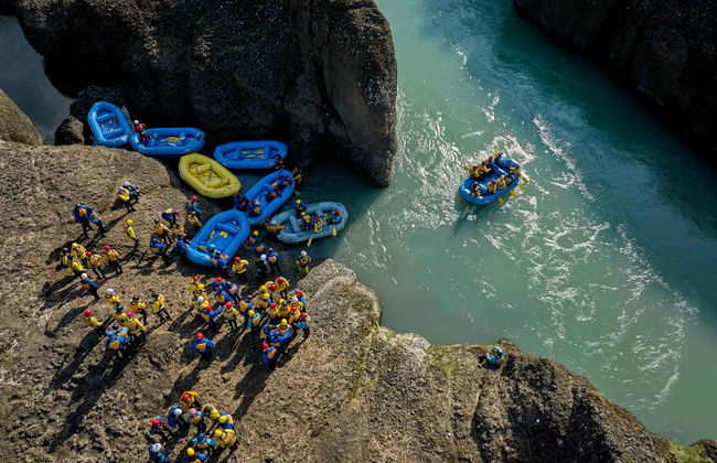 Hvita River Rafting Tour - Photo 1