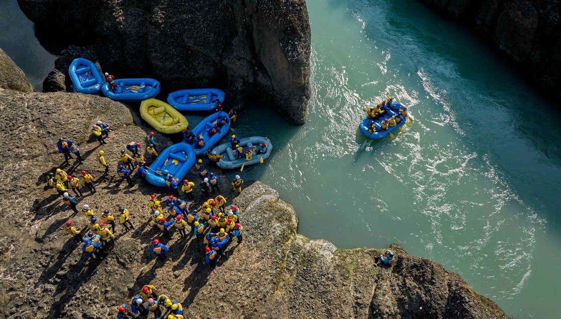 Hvita River Rafting Tour - Photo 1