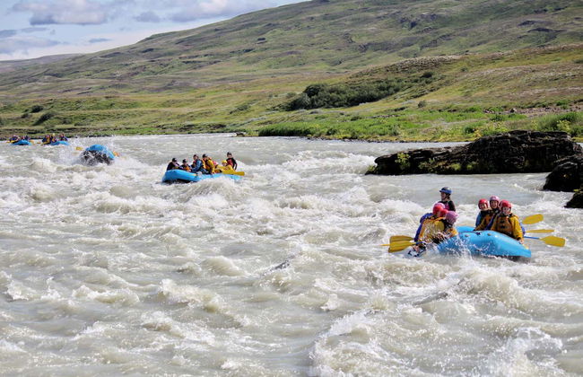 Hvita River Rafting Tour - Photo 7
