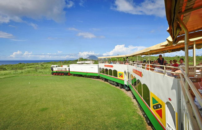 Saint Kitts Tourist Train & Bus - Photo 7