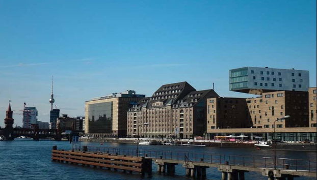 Battello turistico di Berlino - Foto 4