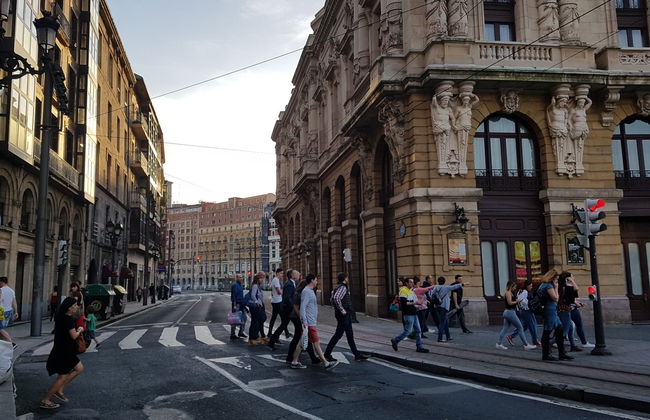 Tour por Bilbao + Funicular de Artxanda - Foto 3
